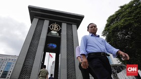 Keyakinan Konsumen Jatuh Karena Ekonomi Lesu dan PHK Marak