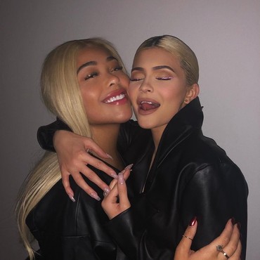 Kylie Jenner: Perselingkuhan Jordyn dan Tristan Memang Harus Terjadi