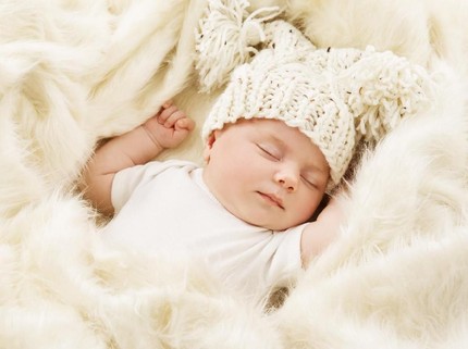30 Nama Bayi Laki-laki Bermakna Saleh