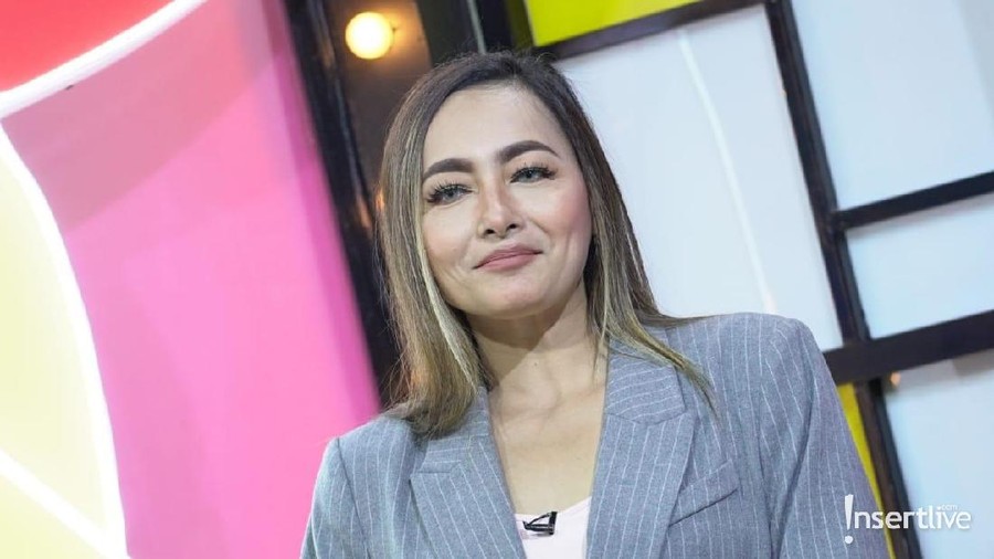 Dewi Rezzer mengaku sering jalan bareng bersama Marcelino Lefrandt karena anak.