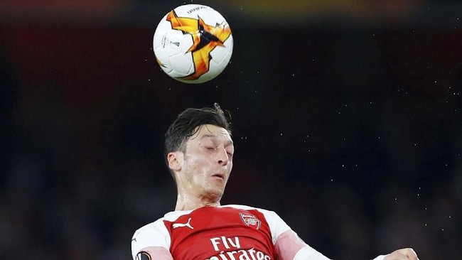 Arsenal dipaksa bertekuk lutut oleh Rennes dengan skor 3-1, sementara Inter Milan harus bermain imbang tanpa gol di kandang Eintracht Frankfurt.