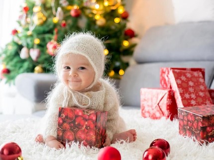30 Rangkaian Nama Bayi Perempuan untuk Si Kecil yang Lahir Natal
