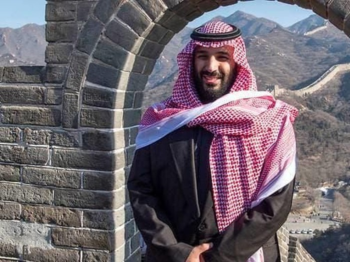 Putra Mahkota Saudi Mohammed bin Salman alias MBS berpose di Tembok Besar China 5 Presiden dan Perdana Menteri Termuda di Dunia