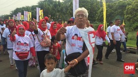 Pidato Jokowi, Relawan hingga Anak-anak 'Putihkan' SICC