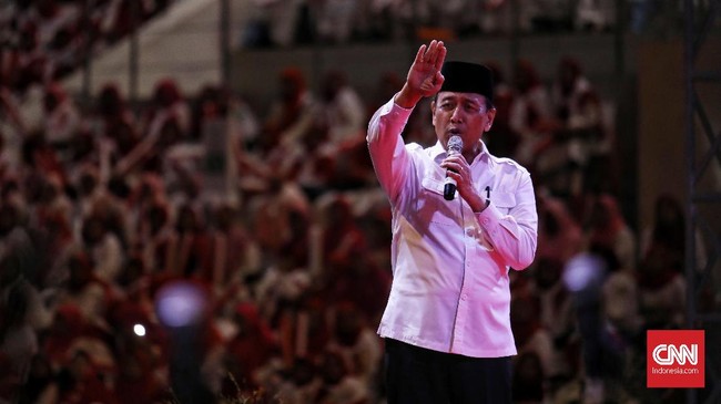 Wiranto menyebut aparat TNI dan Polri telah disiagakan 24 jam dalam sehari untuk mengamankan isu yang menyesatkan soal pemilu atau pilpres 2019.
