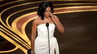 Regina King, Aktris Pemenang Oscar yang 'Nyaris' Terinfeksi HIV