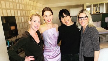 img-title Hadiri Oscar 2019, Emilia Clarke Bocorkan 'Game of Thrones'