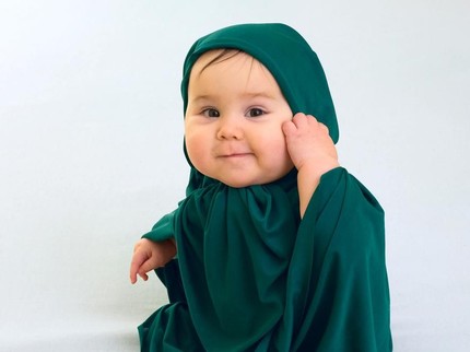 20 Nama Bayi Perempuan Islami Berawalan A