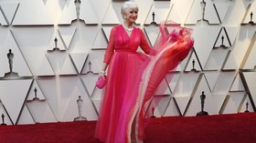 'Cucuran' Keringat di Balik Kilau Fesyen Selebriti Saat Oscar