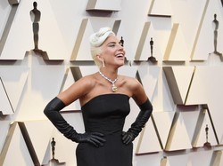 Pernah Kena Bulimia, Lady Gaga Sering Muntah Seharian