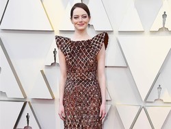 5 Fakta Gaun Emma Stone Di Karpet Merah 'Oscars 2019'