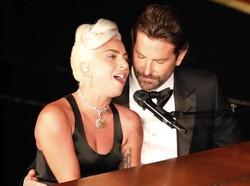 Lirik Lagu Shallow - Lady Gaga ft. Bradley Cooper, dan Terjemahannya