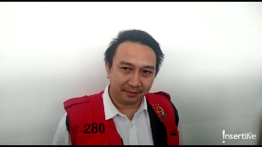 Empat bulan berada di penjara, Augie mengaku kerap kali merindukan istri dan anaknya.