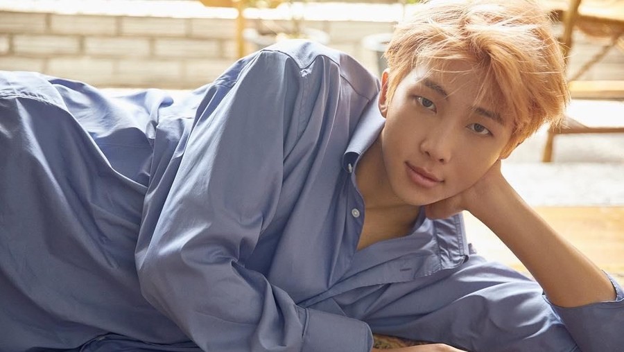 Miliki Apartemen Rp58 Miliar RM BTS Cuek Pakai Baju di Bawah Rp200 Ribu RM BTS tak malu saat mengenakan baju seharga Rp200 ribu meski tajir melintir.