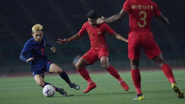 Ansan Greeners akan mencoba melobi Shin Tae Yong terkait cedera hamstring yang diderita Asnawi Mangkualam jelang bergabung ke Timnas Indonesia.