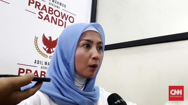 BPN Sebut PKH Bukan Hanya Hasil Kerja Jokowi Dessy Ratnasari menuding Jokowi tak jujur lantaran mengklaim program keluarga harapan (PKH) sebagai prestasi pemerintahannya, padahal ada campur tangan DPR.