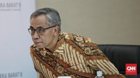 OJK Nilai BI Perlu Turunkan Suku Bunga demi Rangsang Ekonomi