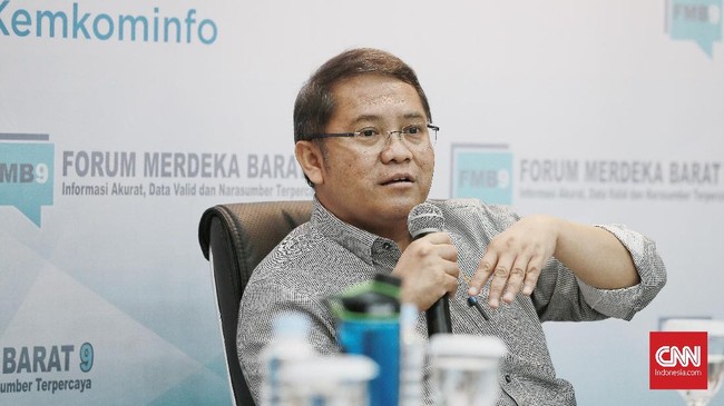 Kementerian Komunikasi dan Informatika mengatakan komersialisasi 5G di Indonesia masih jauh karena belum adanya model bisnis yang pasti.