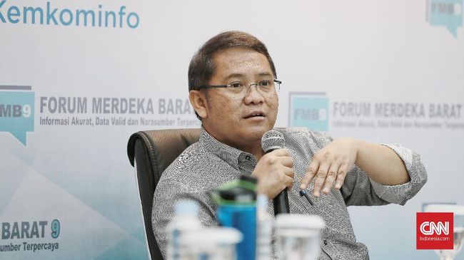 Menkominfo: Implementasi 5G di Indonesia Masih Lama Kementerian Komunikasi dan Informatika mengatakan komersialisasi 5G di Indonesia masih jauh karena belum adanya model bisnis yang pasti.