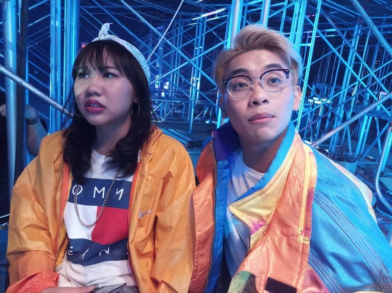 Debut grup K-pop baru, Z-Boys dan Z-Girls, sukses menarik perhatian netizen. Soalnya dua anggota mereka berasal dari Indonesia, Vannya dan Malvin.
