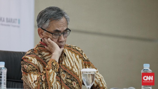 Ketua OJK Wimboh Santoso mengungkap akan melakukan reformasi aturan dalam pengawasan lembaga keuangan non bank (LKNB).
