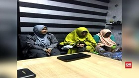 VIDEO: Emak-emak di Karawang Jadi Tersangka Kampanye Hitam