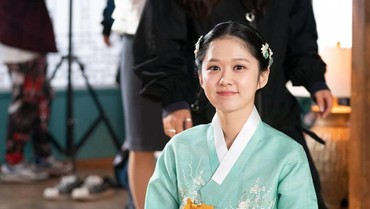 img-title 6 Potret Cantik Jang Na-ra Kenakan Hanbok
