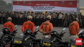 Sebanyak 17.628 aparat gabungan dikerahkan untuk amankan 37 kegiatan dan aksi di Jakarta, termasuk demo buruh di DPR.