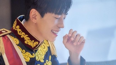 img-title Demi 'The Last Empress', Shin Sung Rok Alami Cedera Jari Kaki
