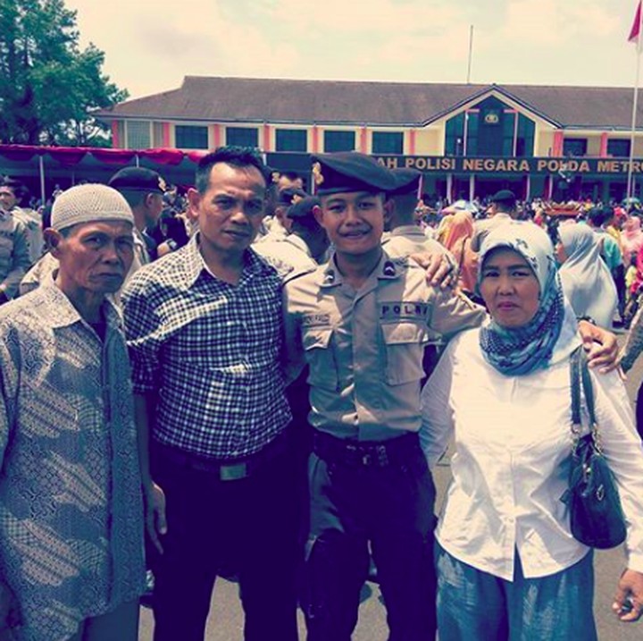 <p>Seluruh keluarga Sani sangat mendukung apapun yang Sani lakukan hingga saat ini. (Foto: Instagram/idakusumawati1020)</p>