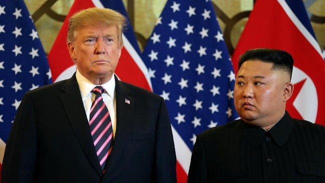 Korut meminta AS menghentikan sikap permusuhan dalam pernyataan, Selasa (11/6), sehari menjelang peringatan satu tahun pertemuan Kim Jong-un dan Donald Trump.