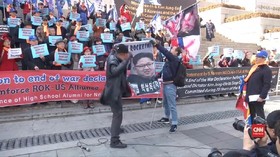VIDEO: Warga Korsel Protes Pertemuan Trump dengan Kim Jong-un