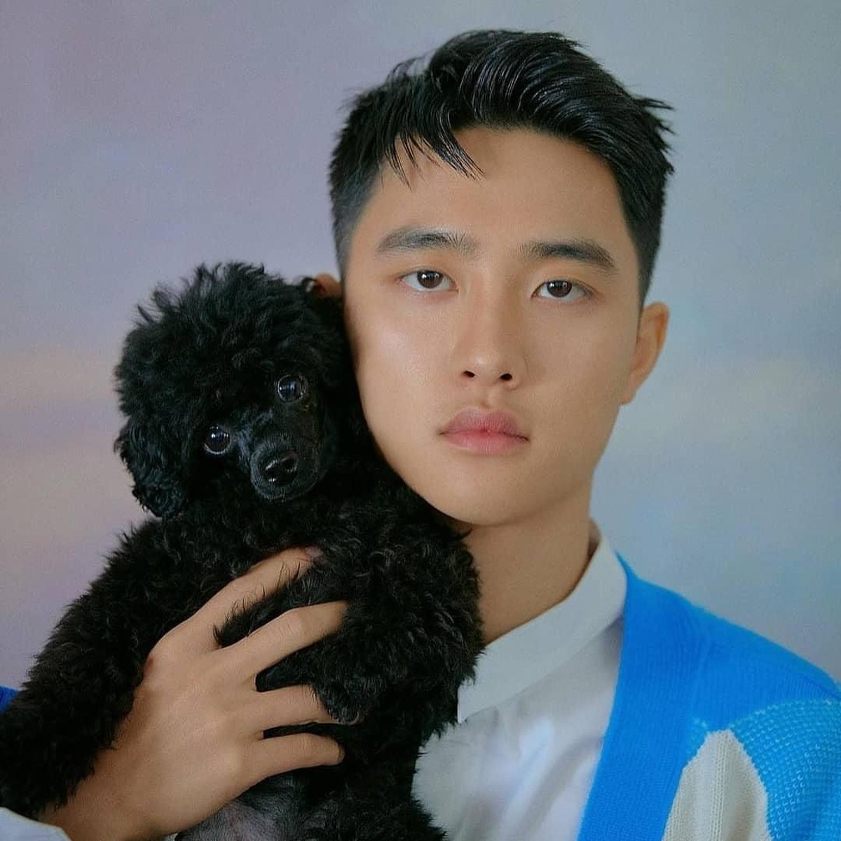 Do Kyung-soo atau D&period;O EXO sering kali tampil dengan expresi muka datar dalam beberapa fotonya&period; Berikut 6 ekspresi datar pemain drama 100 Days My Prince itu&period;