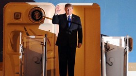 Trump Desak Jepang Potong Surplus Perdagangan dengan AS