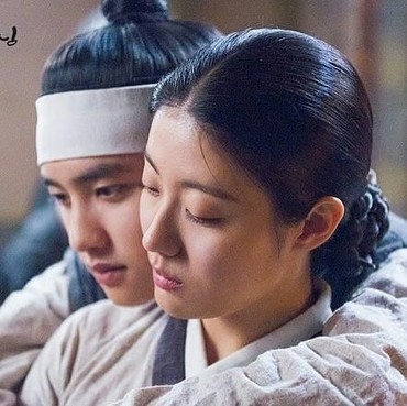 Lirik Lagu Cherry Blossom Love Song - Chen EXO