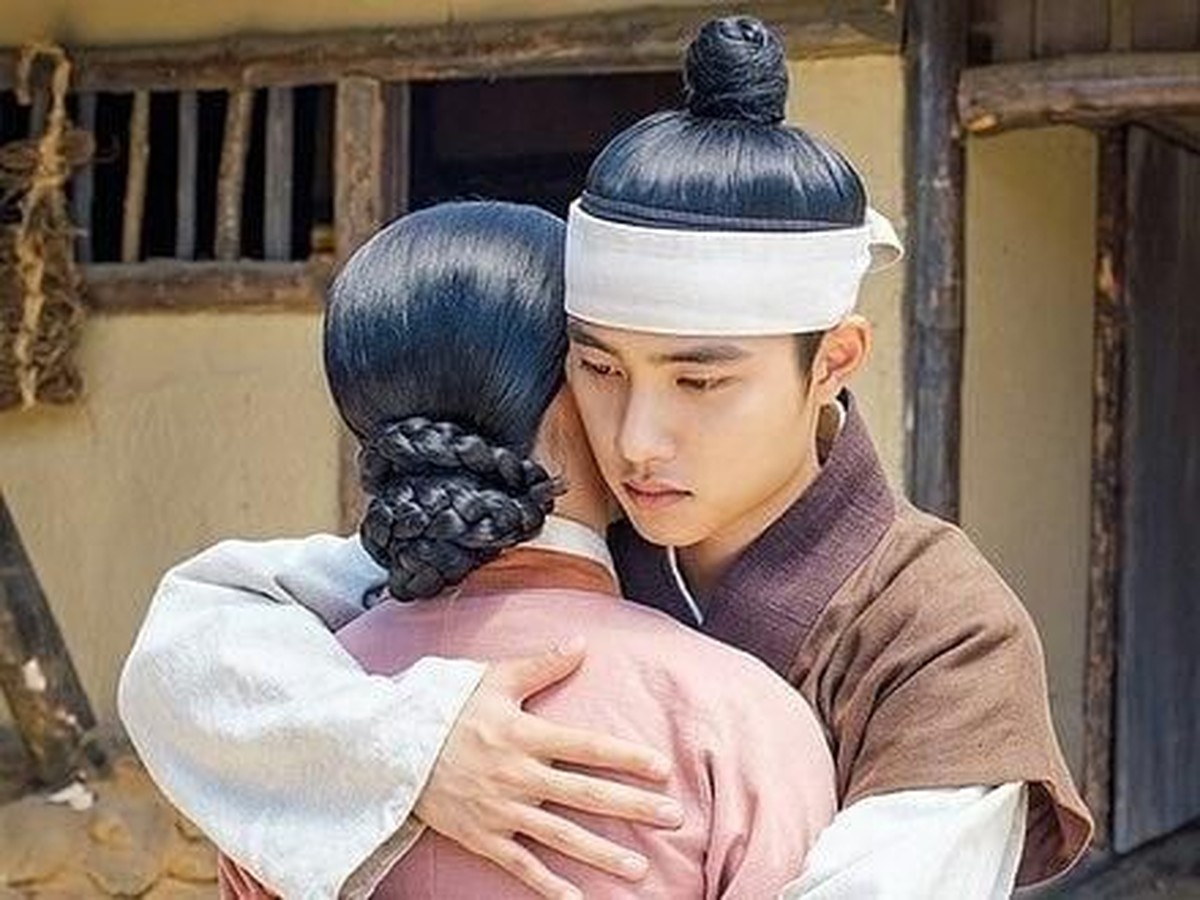 Serial drama Korea yang tayang di Trans TV&comma; 100 Days My Prince&comma; banyak menampilkan adegan mesra D&period;O EXO & Nam Ji-hyun&period; Berikut Insertlive sajikan foto-fotonya&period;