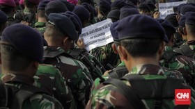 DPR Minta TNI Siaga Bantu Penanganan Virus Corona