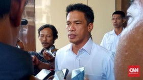 Polisi Periksa Putra Risma untuk Dalami Keterangan Saksi Lain