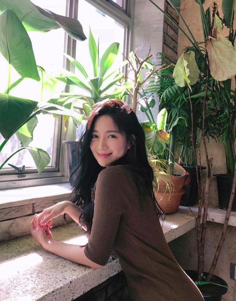 Lee Elijah, Si Cantik Antagonis di 'The Last Empress' Lee Elijah sukses membuat penonton ikut terhanyut dalam peran antagonisnya sebagai Min Yoo Ra di drama The Last Empress. Yuk, intip potret cantik Lee Elijah.