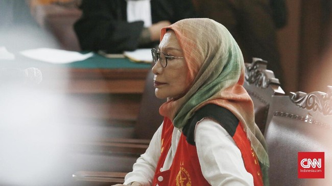 Ratna Sarumpaet mendoakan Sandiaga yang akan menjalani debat cawapres menghadapi Ma'ruf Amin, Minggu (17/3) mendatang.