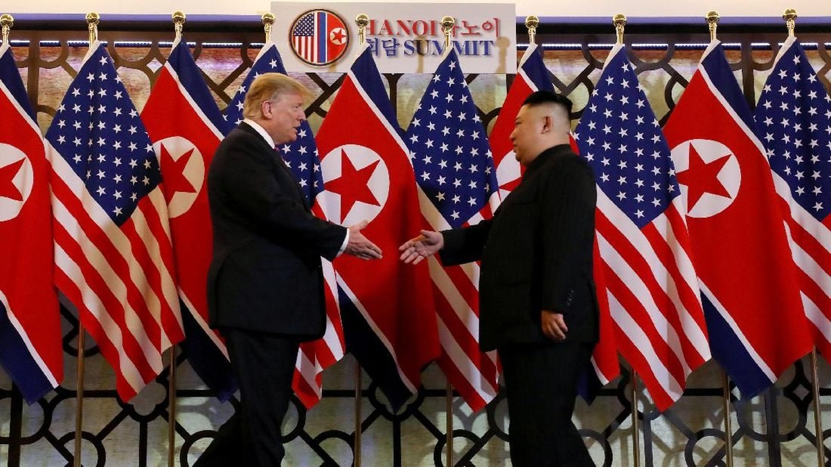 FOTO: Temu Kedua Trump dan Kim Jong-un yang Tanpa Hasil