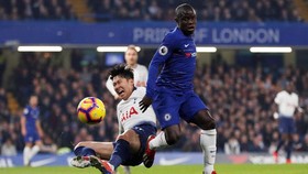 Chelsea vs Tottenham Imbang Tanpa Gol di Babak Pertama