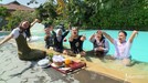 Celebrity on Vacation: Berwisata Alam Seru di Bogor Celebrity On Vacation kali ini mampir ke kota Hujan Bogor untuk menjelajah sekaligus bermain di alam terbuka. Bagaimana ya keseruannya? Berikut 7 Potretnya.