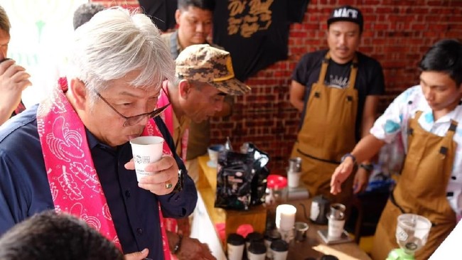 Kopi Buli menjadi kian populer sejak dikembangkan pada 2017 lalu. Pengembangan komoditas itu awalnya diinisiasi oleh PT Antam Tbk bersama warga.