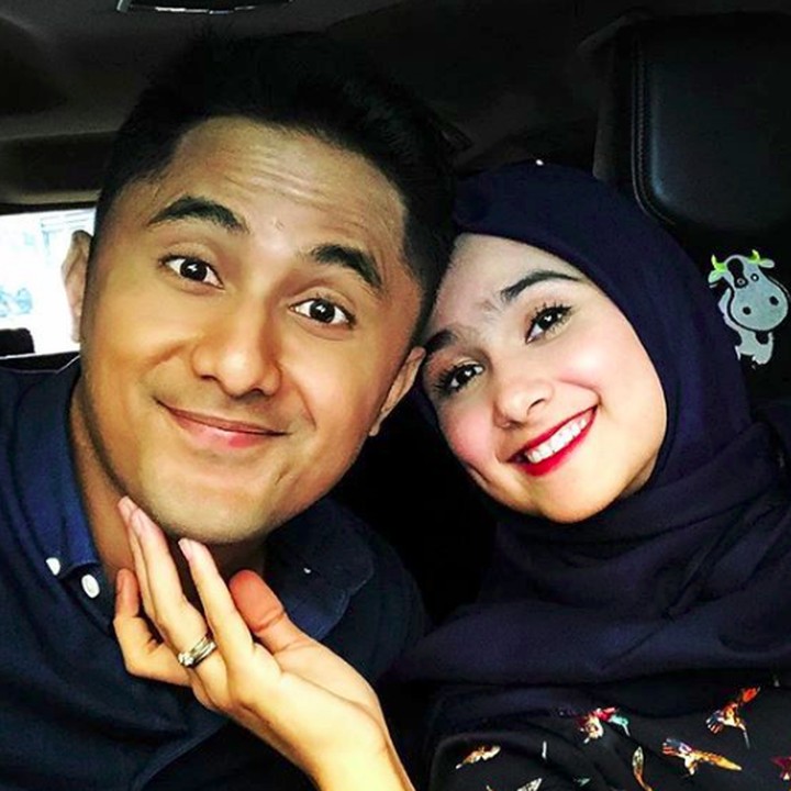 <p>Meski terpaut usia 11 tahun, namun mereka tampak serasi ya, Bun? (Foto: Instagram @hengkykurniawan)</p>