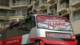 VIDEO: Arak-arakan Menyambut Prestasi Timnas Indonesia U-22