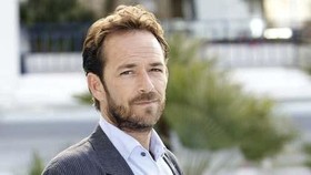 Aktor Luke Perry 'Beverly Hills, 90210' Meninggal Dunia