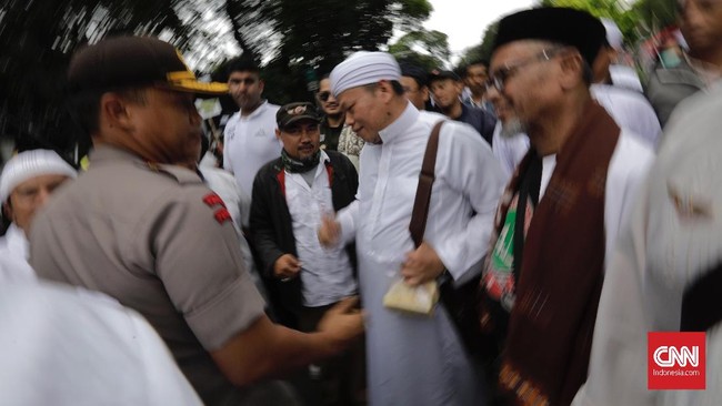 Forum Umat Islam berencana kembali mendatangi KPU pada Rabu pekan depan, mengadukan soal orang gangguan jiwa yang masuk DPT.