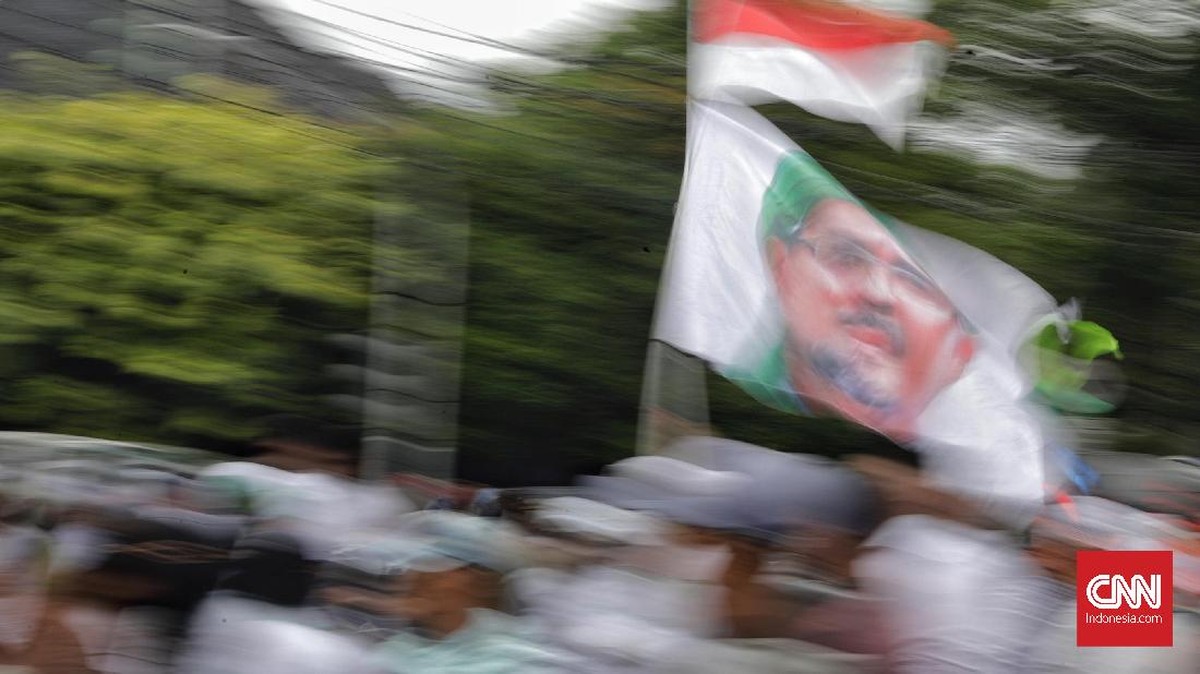 FOTO: Aksi Apel Siaga Forum Umat Islam di KPU
