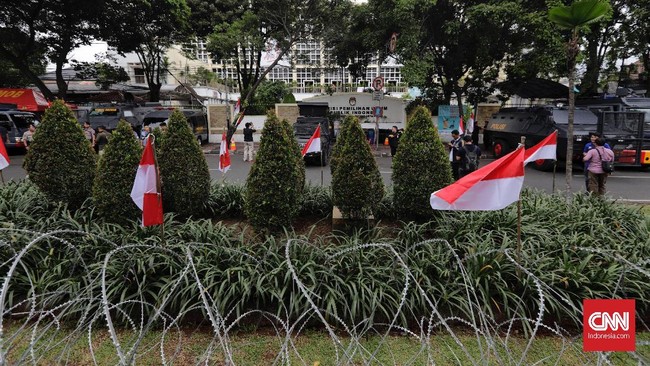 Ketua MUI Jabar mengatakan gerakan people power yang inskonstitusional sama dengan bughot sehingga haram.